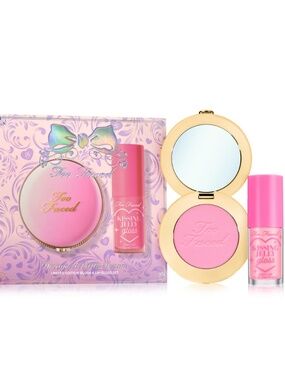 Too faced dream a little due set